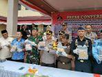 polres_bengkalis_saat_press_conference_penangkapan_narkoba_di_rupat.jpg