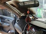 ponsel-meledak-dalam-mobil.jpg