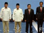 prabowo-hatta-dan-jokowi-jk-mengikuti-acara-debat.jpg