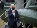 presiden-as-joe-biden-keluar-dari-marine-one.jpg