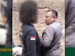 pria-berambut-kribo-sedang-berhadapan-langsung-dengan-seorang-debt-collector.jpg