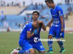 psps-tekuk-persik-kendal-dengan-skor-2-1_20180914_200552.jpg