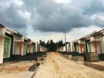 puluhan-rumah-subsidi-dibangun-di-jalan-indrapuri-kecamatan-tenayan-raya_20170821_155744.jpg