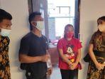 rafael-dan-keluarga-saat-mendatangi-mapolda-sulut-akhirnya-dinyatakan-lulus.jpg