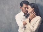rio-dewanto-dan-atiqah-hasiholan_20170624_110318.jpg