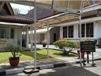 rumah-dinas-gubernur-sepi-istri-gubernur-riau.jpg