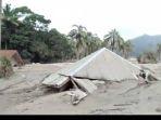 rumah-terendam-abu-vulkanik-gunung-semeru.jpg