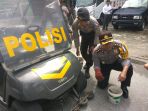 sapu-bersih-ranjau-paku_20171226_135640.jpg