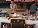 sejumlah-barang-bukti-yang-disita-polda-jateng.jpg