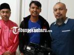 sempat-mengeluarkan-kata-kata-tak-pantas-gubri-syamsuar-dan-wartawan-kompas-berdamai-1.jpg