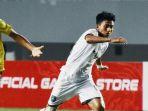 siaran-langsung-psps-riau-vs-sriwijaya-fc.jpg
