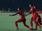 striker-timnas-u-22-indonesia-marinus-wanewar.jpg