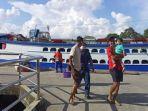 suasana-pelabuhan-sungai-duku.jpg