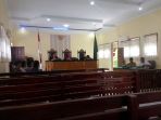 suasana-sidang-gugatan-atas-reklamasi-bekas-areal-pt-rbh_20170523_183515.jpg