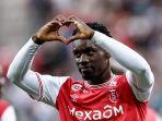 tak-ambil-pusing-dengan-romelu-lukaku-inter-milan-kini-bidik-striker-arsenal.jpg