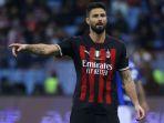 tak-ingin-keluar-dari-ac-milan-olivier-giroud-akan-perpanjang-kontrak-di-san-siro.jpg