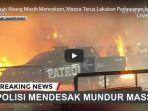 tanah-abang-mencekam-massa-tak-kunjung-bubar-hingga-jelang-sahur-lakukan-perlawanan-ke-polisi.jpg