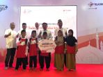 telkomsel-berbagi-bantuan-csr-di-rangkaian-kegiatan-roadshow-ramadhan-1439-h-di-kota-padang_20180601_103331.jpg