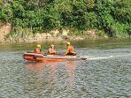 tiga-kakak-beradik-yang-hanyut-terseret-arus-sungai-kampar.jpg