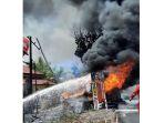 truk-tangki-bbm-terbakar-di-dumai.jpg
