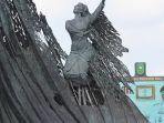 tugu-zapi-besinya-dicuri.jpg