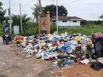 tumpukan-sampah-dumai.jpg