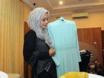 tuty-adib-pemilik-rumah-mode-bilqis-solo_20150410_180317.jpg