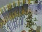 uang-pecahan-rp-200000-hoax_20160430_080821.jpg