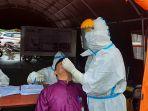 uji-swab-kepala-klh-dumai.jpg