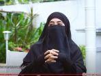 umi-pipik-dian-istri-uje.jpg