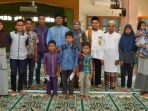unilak-melanjutkan-semangat-berbagi-untuk-anak-anak-yatim_20170618_143822.jpg