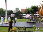 upacara-peringatan-hkn-hari-lahir-pancasila-di-halaman-kantor-walikota-pekanbaru.jpg
