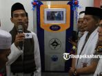 ustaz-abdul-somad-resmikan-atm-beras-masjid-raudhatus-shalihin_20181016_164058.jpg<pf>ustaz-abdul-somad-resmikan-atm-beras-masjid-raudhatus-shalihin_20181016_164144.jpg<pf>ustaz-abdul-somad-resmikan-atm-beras-masjid-raudhatus-shalihin_20181016_164345.jpg