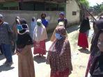 warga-mambulilling-resah-pasien-positif-covid-19.jpg