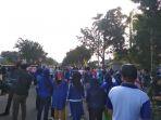 warga-tunggu-sby-di-cfd-pekanbaru.jpg