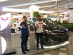 wuling-motors-gelar-pameran-di-living-world-berikan-promo-angsuran-tanpa-bunga_20181025_095730.jpg