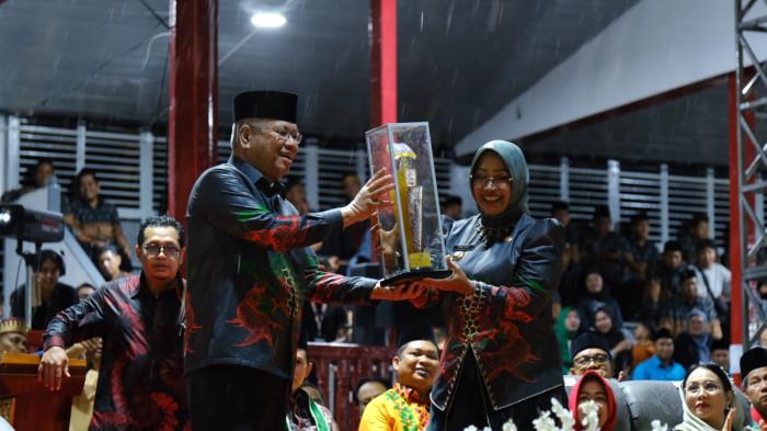 Raih Juara Umum, Bupati Erlina: Prestasi MTQ Adalah Bukti Komitmen Mempawah Membina Generasi Qurani