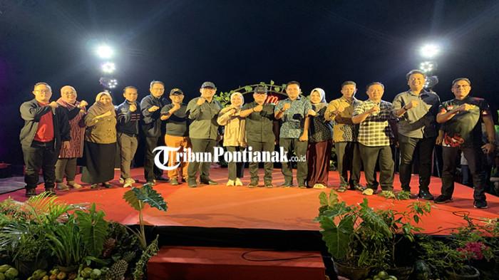 Launching Ruang Publik Dermaga Rasau Jaya, Bupati Kubu Raya Ajak Masyarakat Punya Rasa Memiliki
