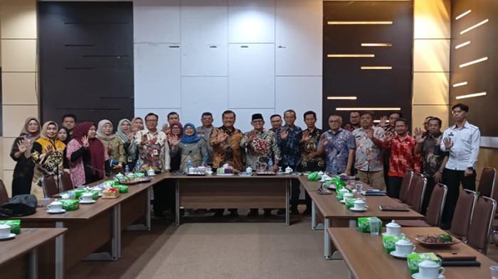 Pemkab Sambas Komit Lakukan Penataan Perlindungan Pekerja Migran