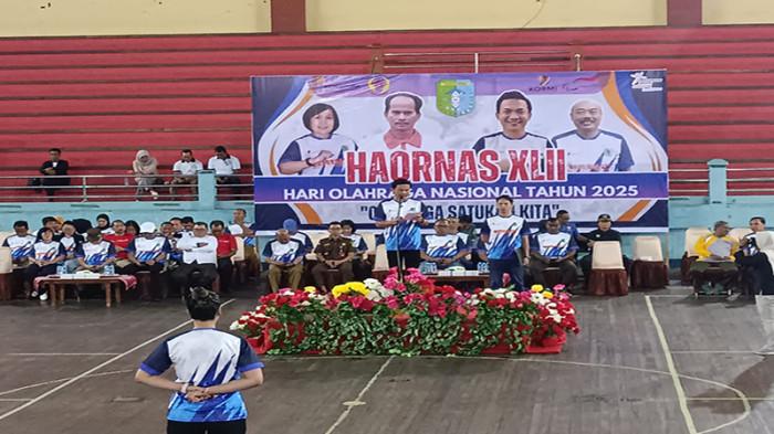 Peringati HAORNAS ke-42, Wakil Bupati Sintang Ajak Masyarakat Budayakan Olahraga