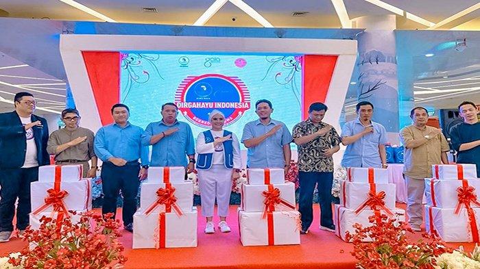 Meriahkan HUT 78 RI, IWAPI Kubu Raya bagikan sertifikat Halal ke UMKM dan Alkes ke Puskesmas