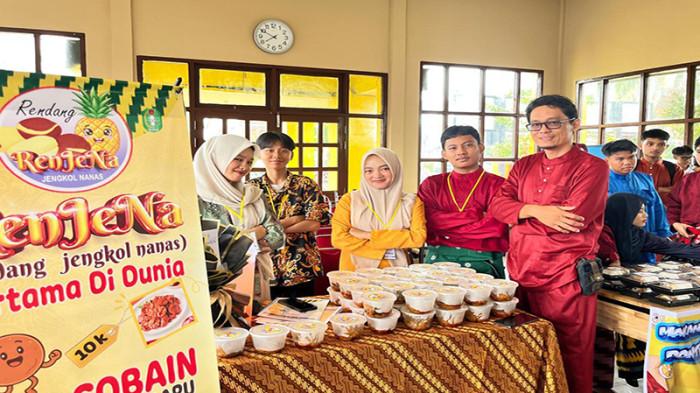 Renjena, Inovasi Masak Rendang Jengkol Ala Siswa TKJ SMKN 4 Pontianak
