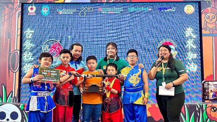 Juara Umum Tingkat SD diraih SD Katolik Karya Yosef.