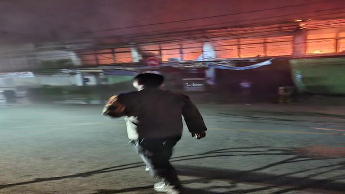 Tujuh Unit Ruko di Pasar Bodok Sanggau Terbakar, Kapolsek Parindu Sampaikan Kronologisnya