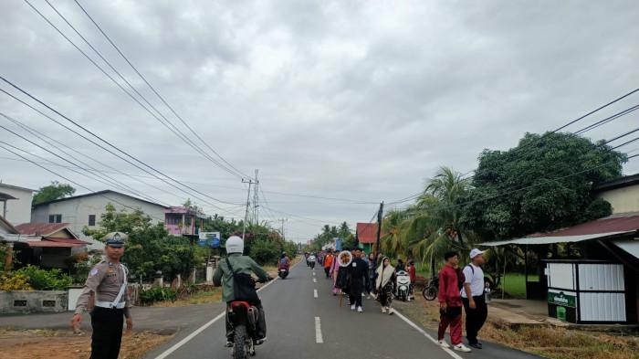 Satlantas Polres Kayong Utara Amankan Pawai Karnaval Hari Kesaktian Pancasila
