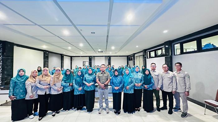 UPGRI Pontianak Perkuat Kolaborasi Pendidikan Keluarga dan Kesadaran Lingkungan di Singkawang