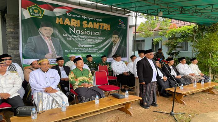 Kakan Kemenag Sanggau Pimpin Upacara Peringatan Hari Santri