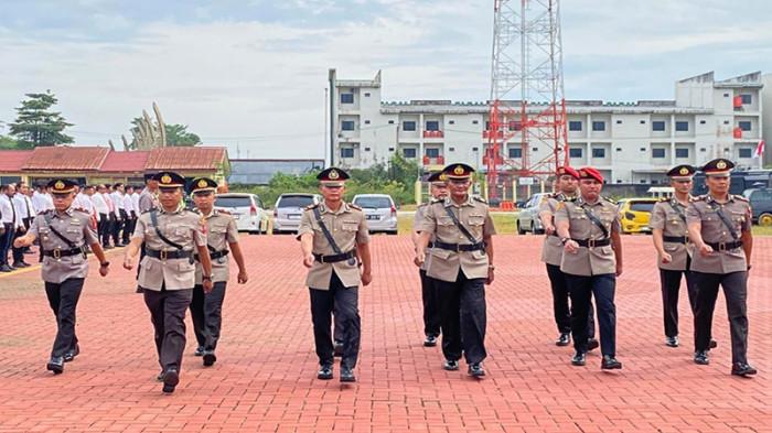 Kasat dan Kapolsek Jajaran Polres Kubu Raya Dimutasi
