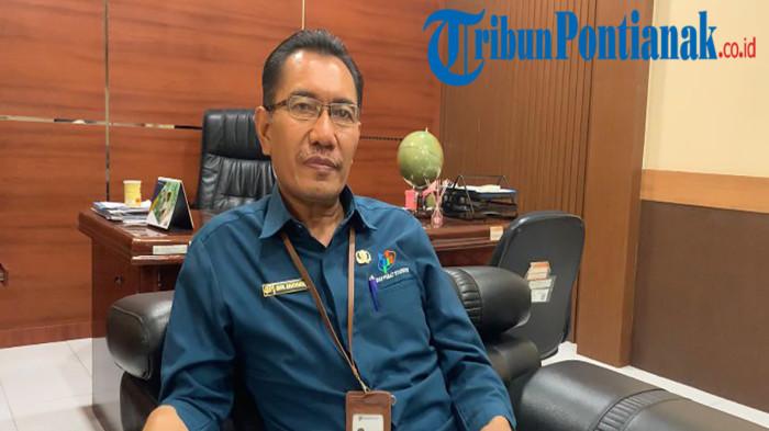 BERIKAN KETERANGAN - Kepala BPS Kalbar, Muh Saichudin, mengatakan bahwa angka pengangguran di Kalbar mengalami peningkatan dari tahun sebelumnya dalam Rilis Berita Resmi Statistik, Rabu 5 November 2025.