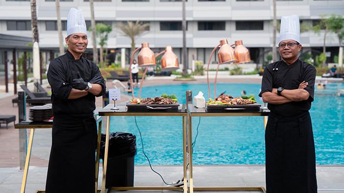 TAWARKAN - Novotel Pontianak Convention Centyre menawarkan makan malam spesial di harga Rp. 488.000 nett/pax dengan menu-menu spesial saat merayakan Tahun Baru nanti.